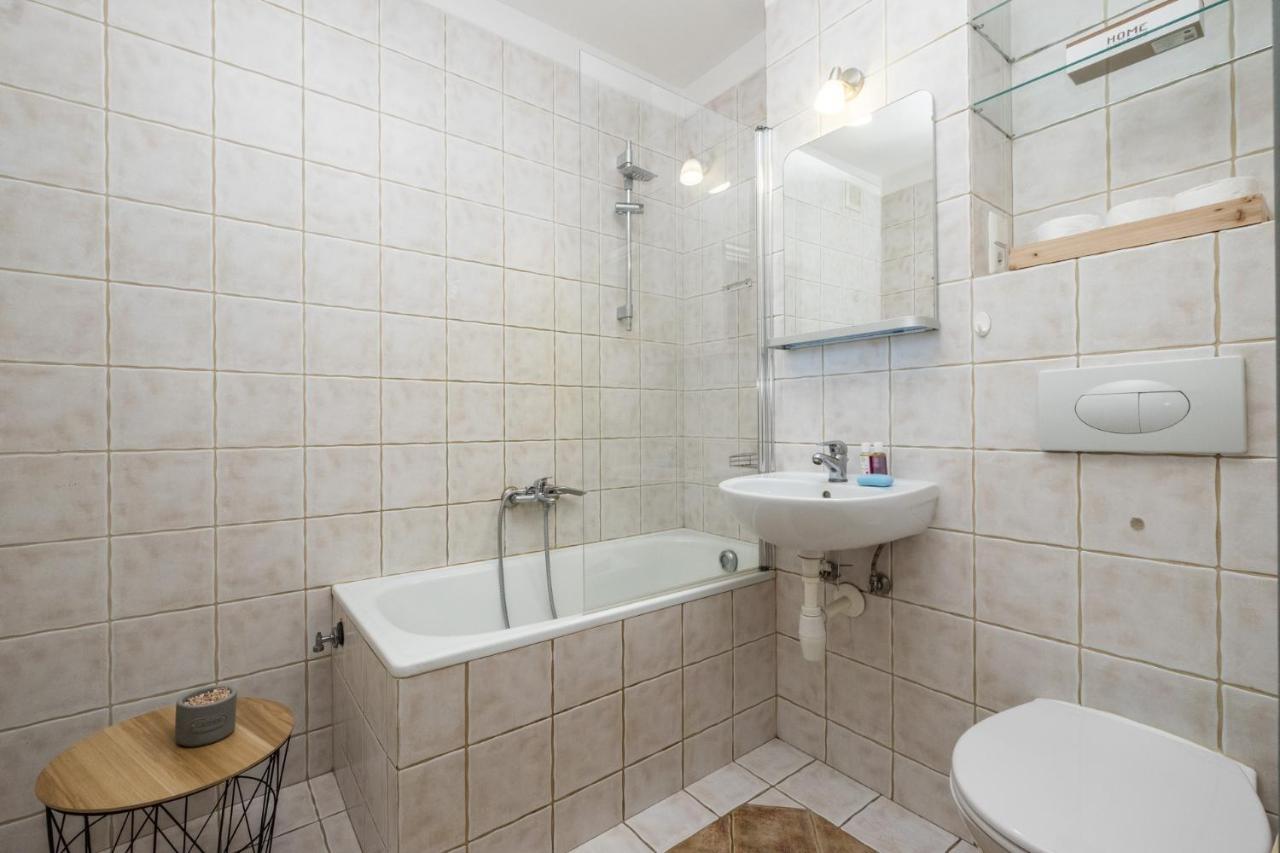 Noctis Apartment Powisle Varşovia Exterior foto